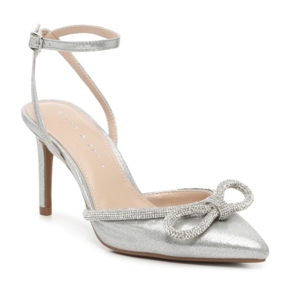 Kelly & Katie Silver Blaken Pumps